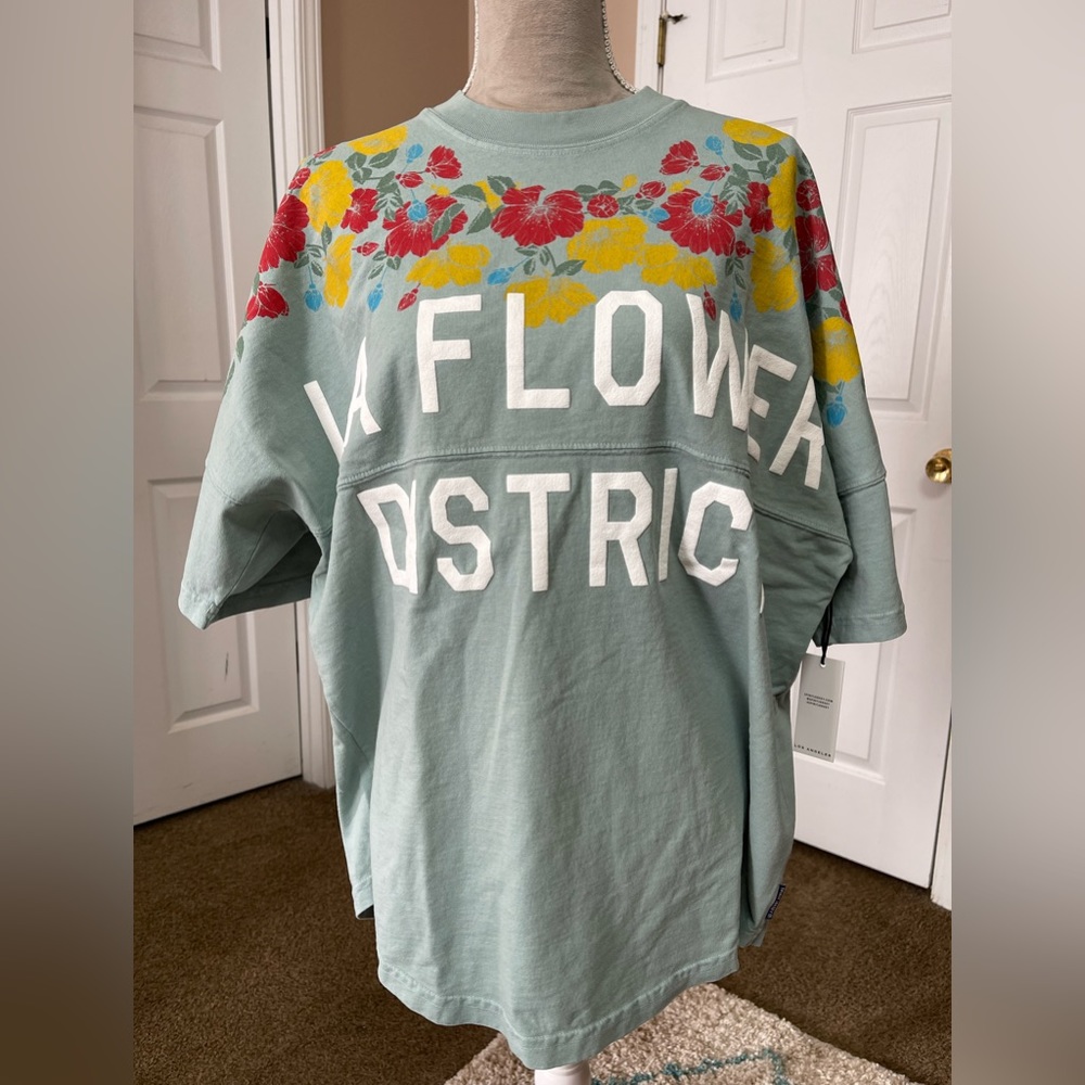 New Spirit Jersey oversized LA Flower District T-shirt size medium MSRP $89
